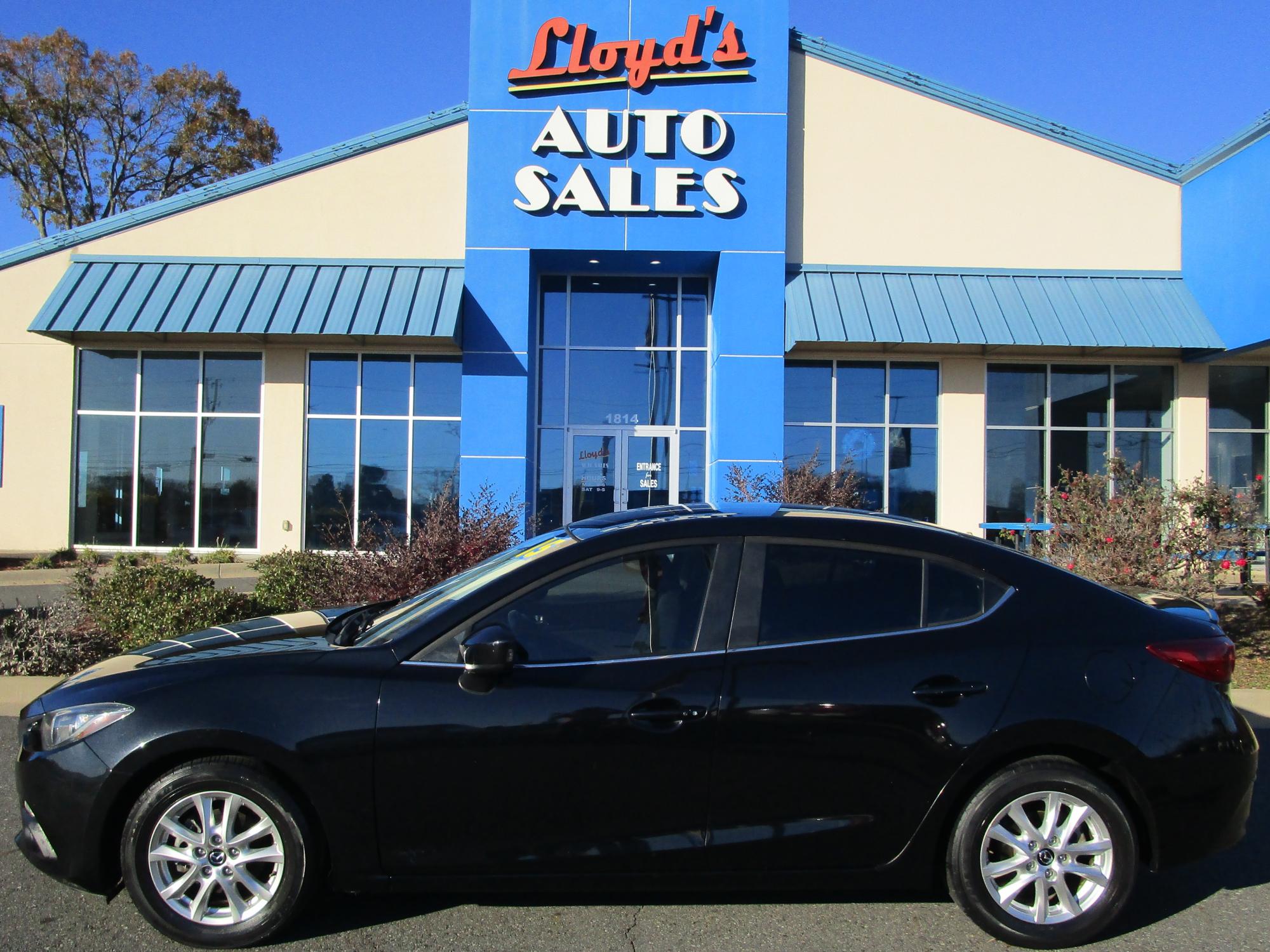 photo of 2015 Mazda MAZDA3 i Touring AT 4-Door