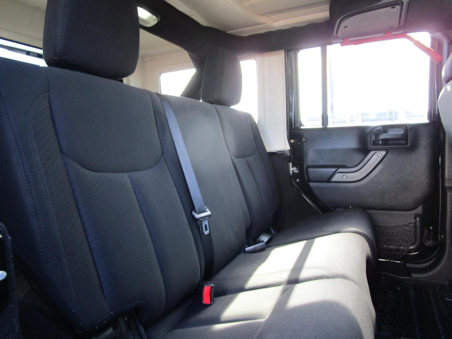 2016 BLACK /BLACK Jeep Wrangler Unlimited Sport 4WD (1C4BJWDG7GL) with an 3.6L V6 DOHC 24V FFV engine, located at 1814 Albert Pike Road, Hot Springs, AR, 71913, (501) 623-1717, 34.494228, -93.094070 - Photo#8