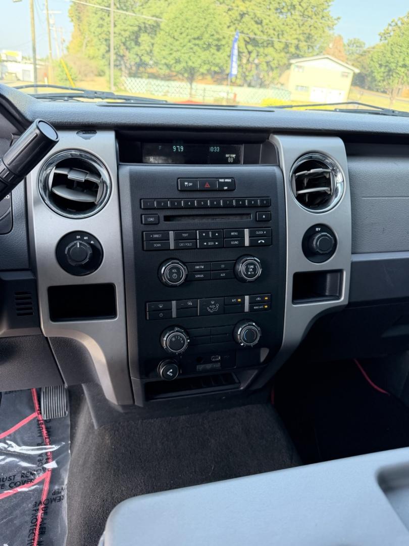 2011 BLACK Ford F-150 FX4 SuperCrew 5.5-ft. Bed 4WD (1FTFW1ET6BF) with an 3.5L V6 engine, 4-Speed Automatic transmission, located at 1814 Albert Pike Road, Hot Springs, AR, 71913, (501) 623-1717, 34.494228, -93.094070- Photo#5