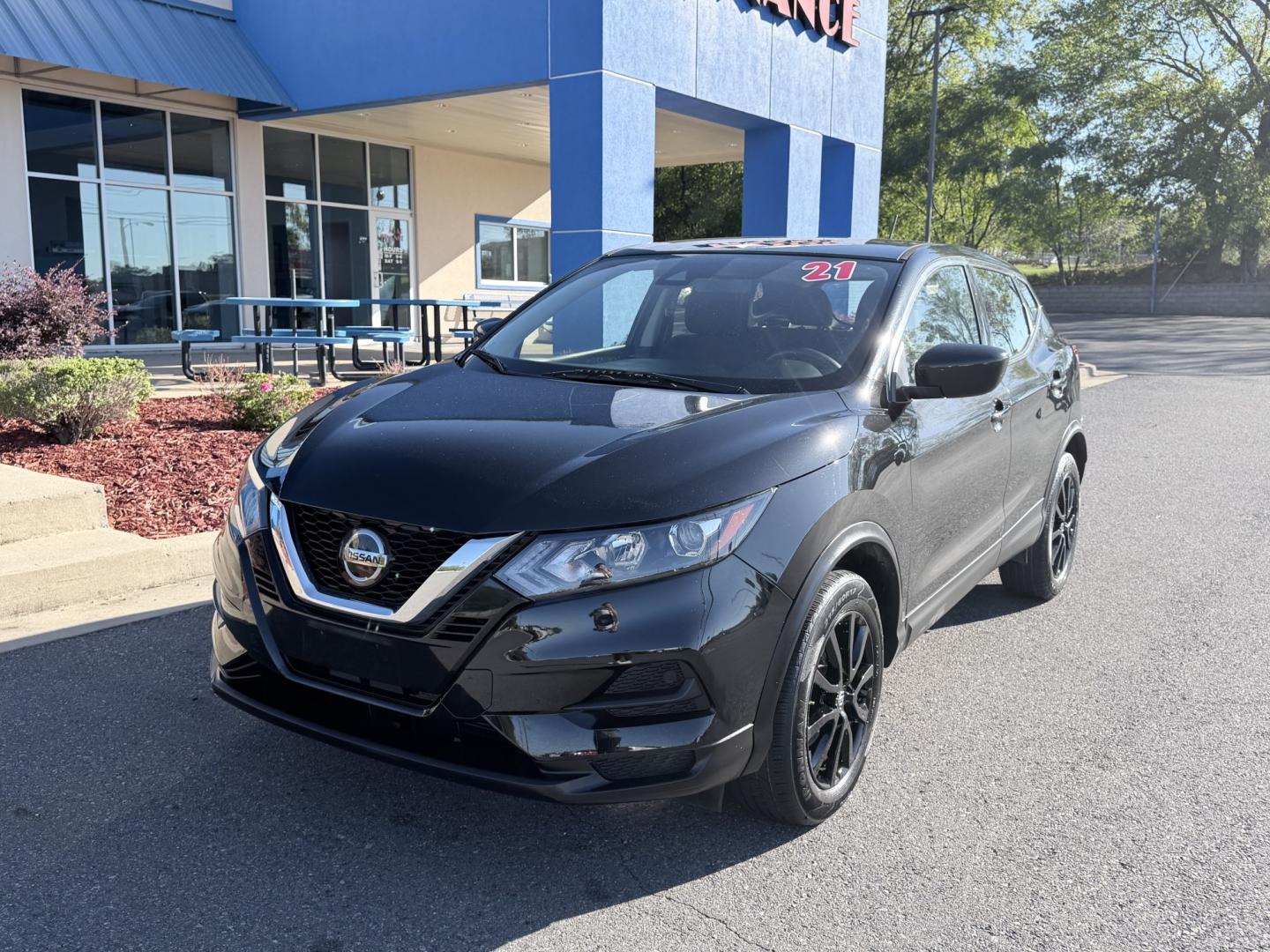2021 BLACK /BLACK Nissan Rogue Sport S AWD (JN1BJ1AW7MW) with an 2.0L L4 DOHC 16V engine, CVT transmission, located at 1814 Albert Pike Road, Hot Springs, AR, 71913, (501) 623-1717, 34.494228, -93.094070- Photo#1